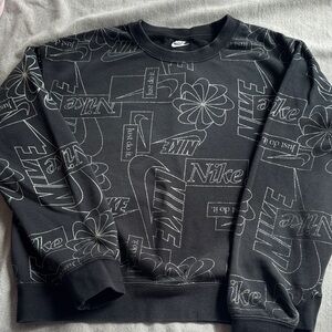 Nike Women’s  Dark Gray Graphic Crewneck Sweater